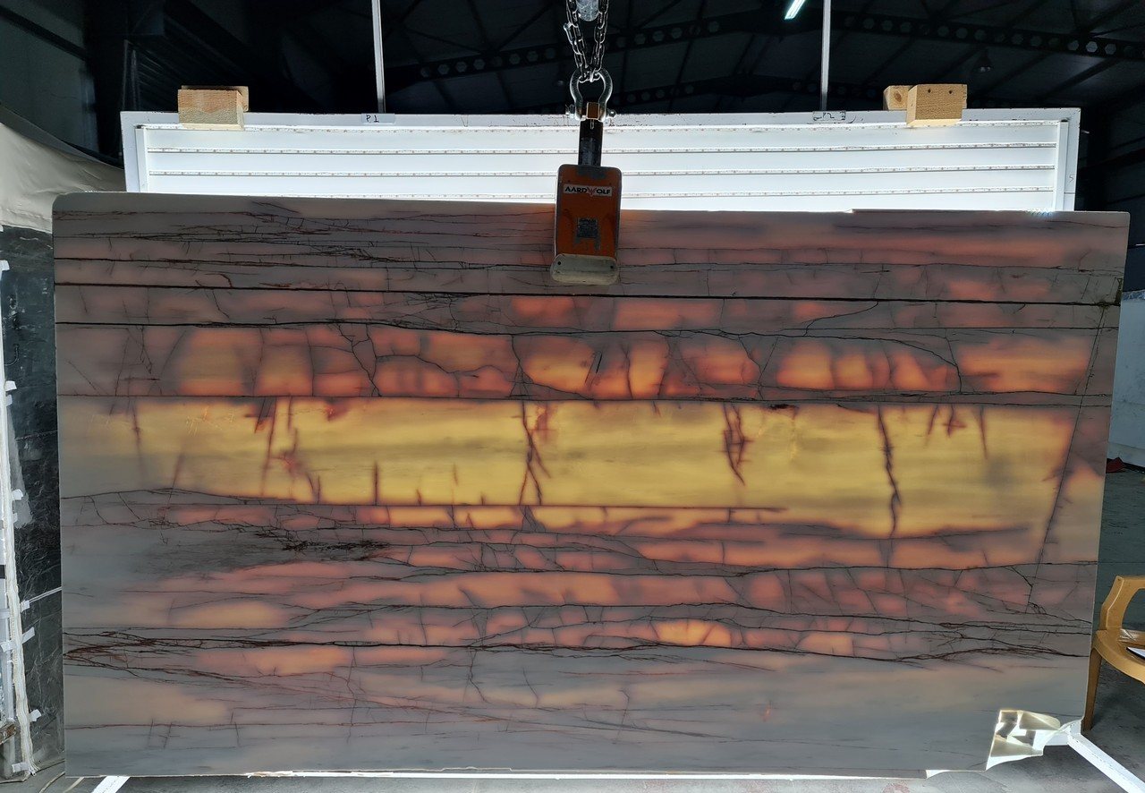 Rosso Venato Onyx slab 1